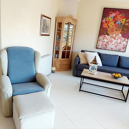 Estupendo Apartamento En Primera Linea De Playa Y Con Vistas Al Mar Denia Bagian luar foto